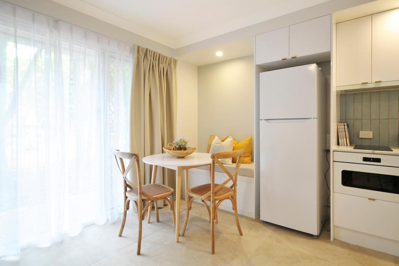 Bay Of Palms Hotel Гоулд Коуст Екстериор снимка