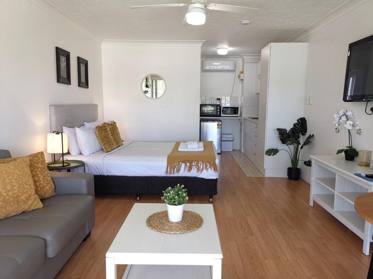 Bay Of Palms Hotel Гоулд Коуст Екстериор снимка