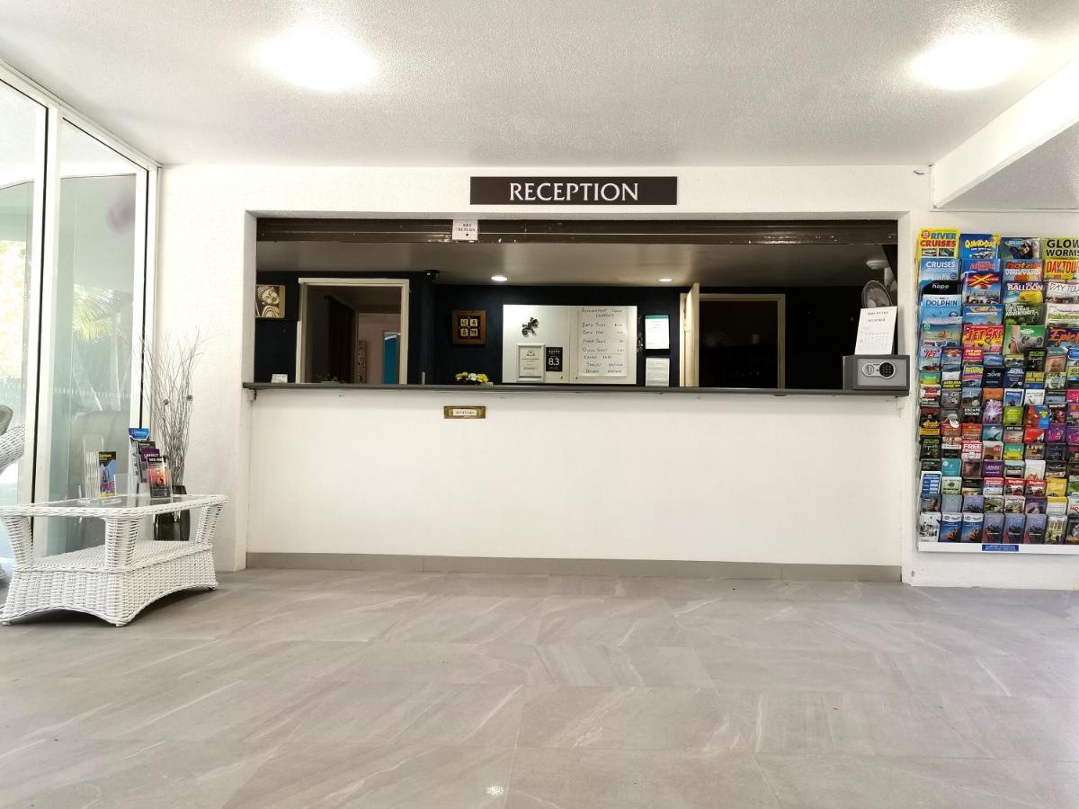 Bay Of Palms Hotel Гоулд Коуст Екстериор снимка